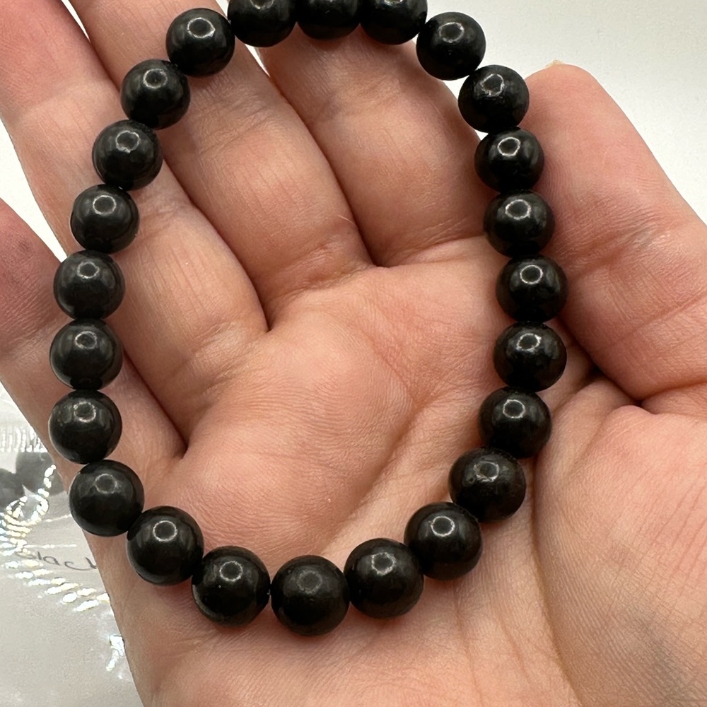 8mm shungite bracelet - Picture 2 of 3